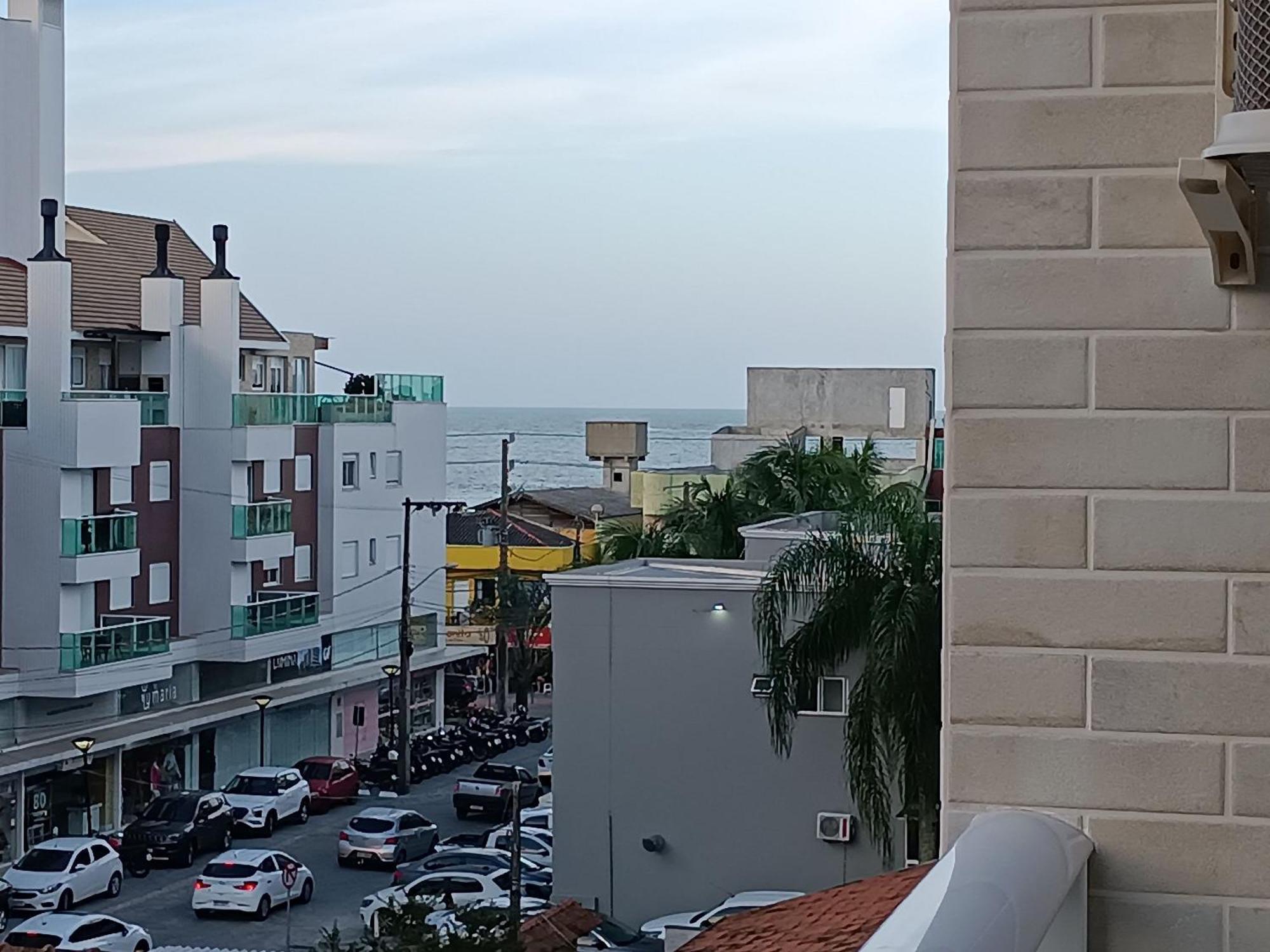 Vila Do Centro Бомбиньяс Экстерьер фото